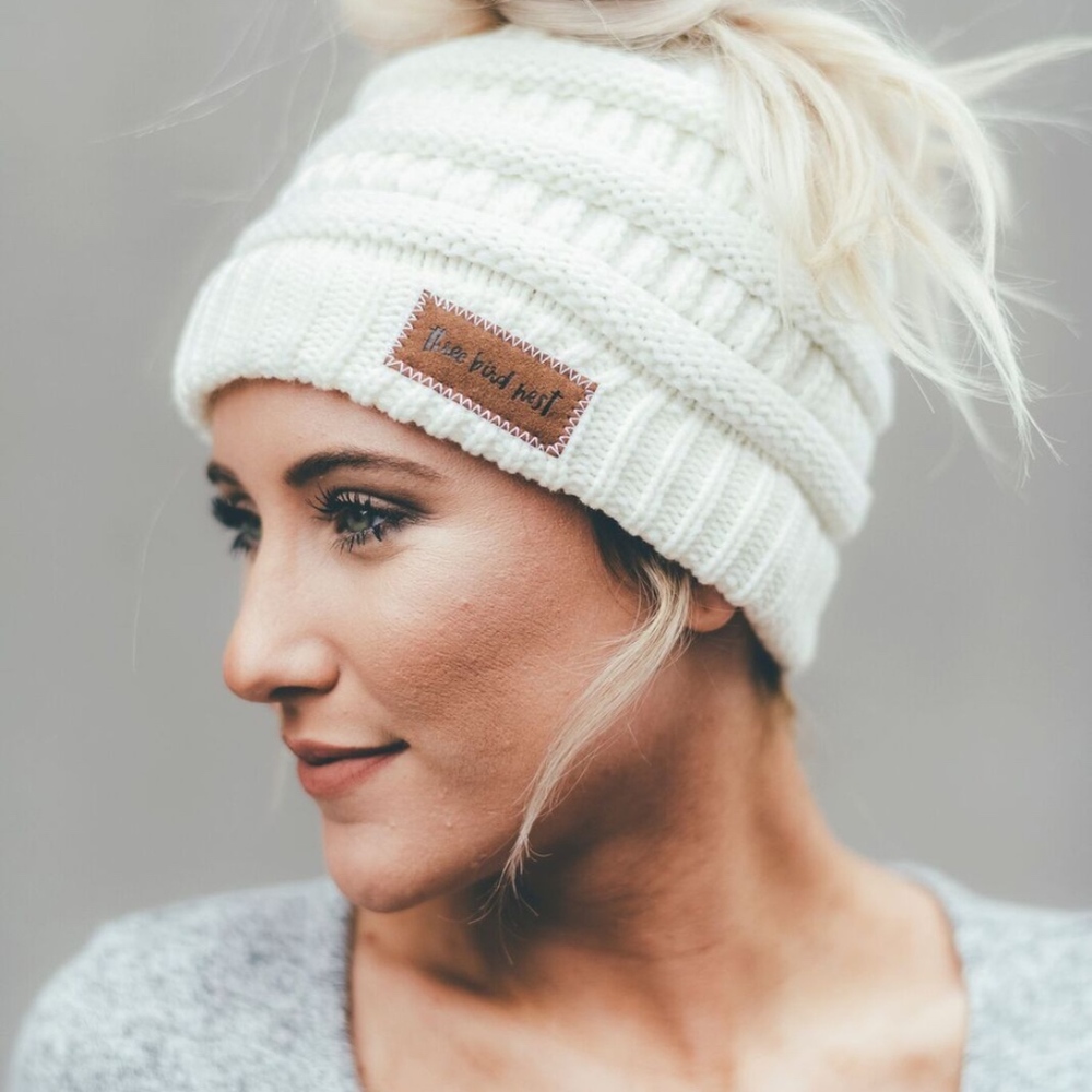SOLD OUT!!! MINT messy bun ponytail beanie - Picture 2 of 7